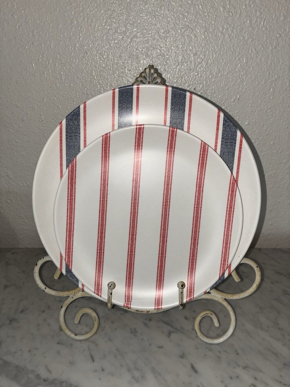 Hearth & Hand Magnolia Melamine Dinner & Salad Plates Set 4 Blue 4 Red White - Picture 1 of 9